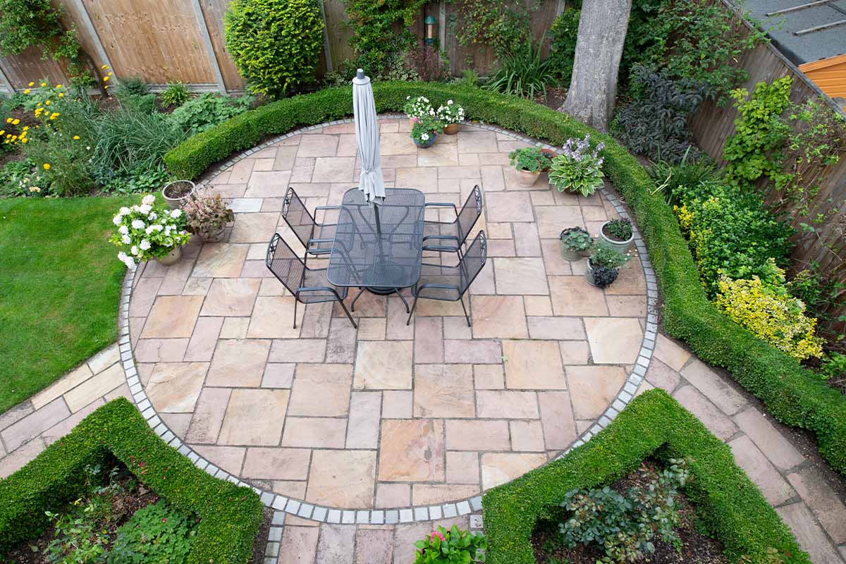 Patio Contractors in Warwickshire Porcelain, Patio Paving, Slabs