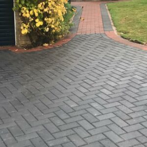 Brindle and Charcoal Paved Driveway in Southam